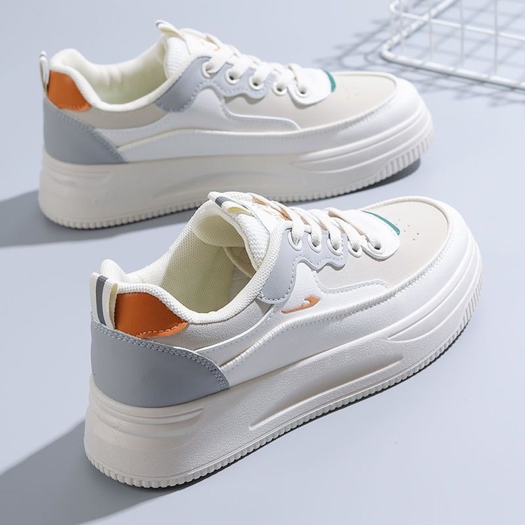 Giày Sneaker thể thao 2025